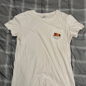 American Eagle tee shirt